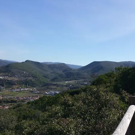 A Casa Da Serra - Local 게스트하우스